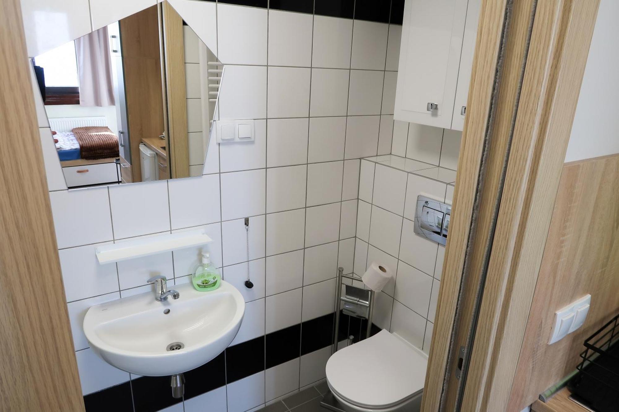 Dom Studencki Arka Vandrehjem Wrocław Eksteriør billede